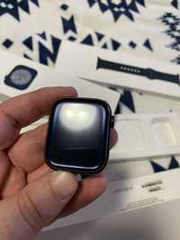 Продам Apple Watch 8 45mm Black