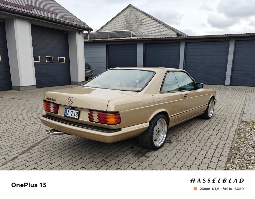 Mercedes Benz W126 SEC 560