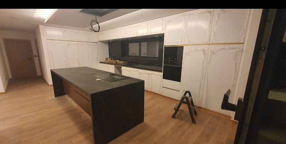 Fabrico de cozinhas e todos tipos de móveis