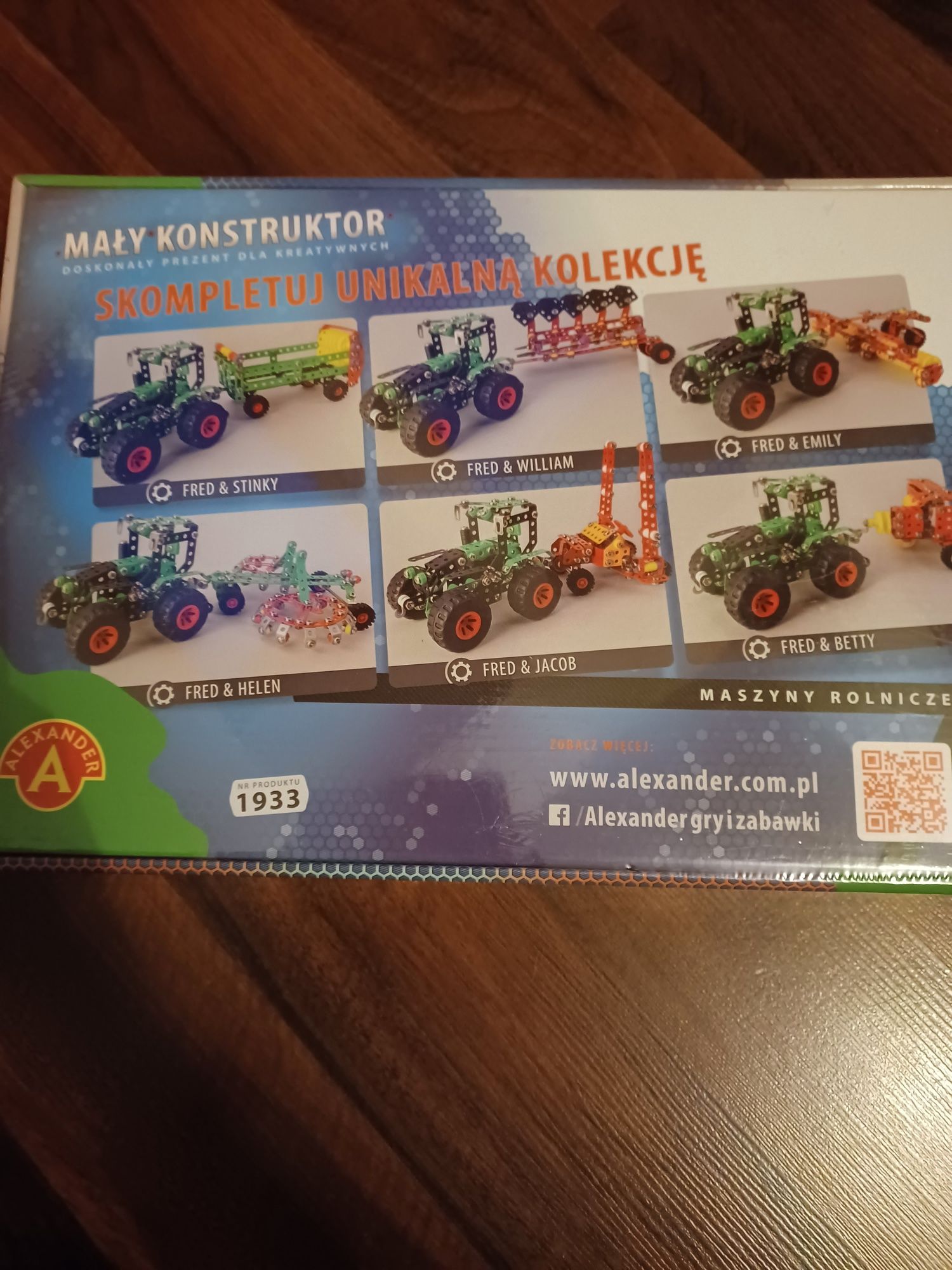 Mały konstruktor traktor