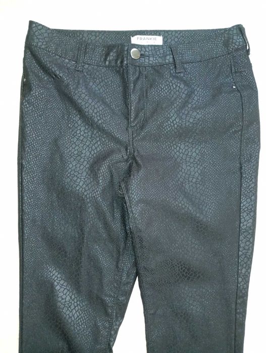 Джинсы/брюки Dorothy Perkins