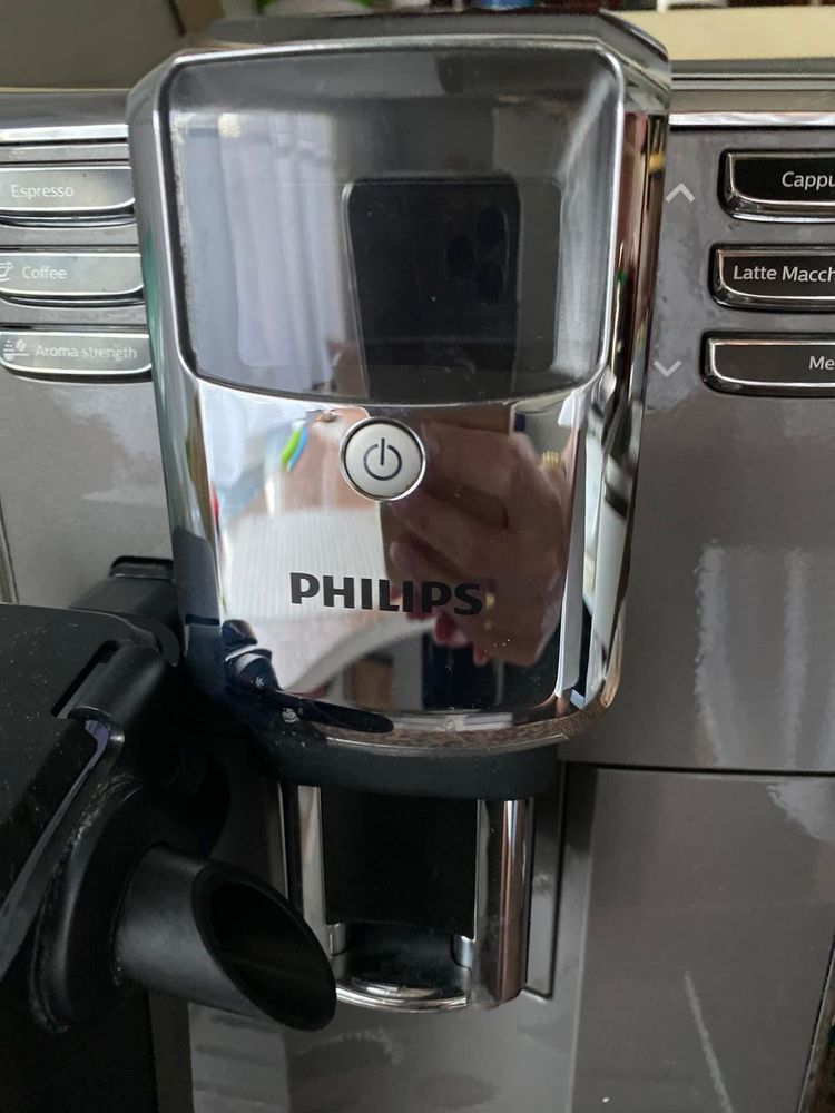 Express philips LatteGo (EP5334/10)