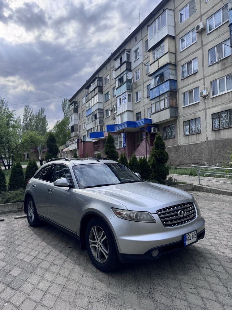 Infiniti 3.5 газ бензин полный привод