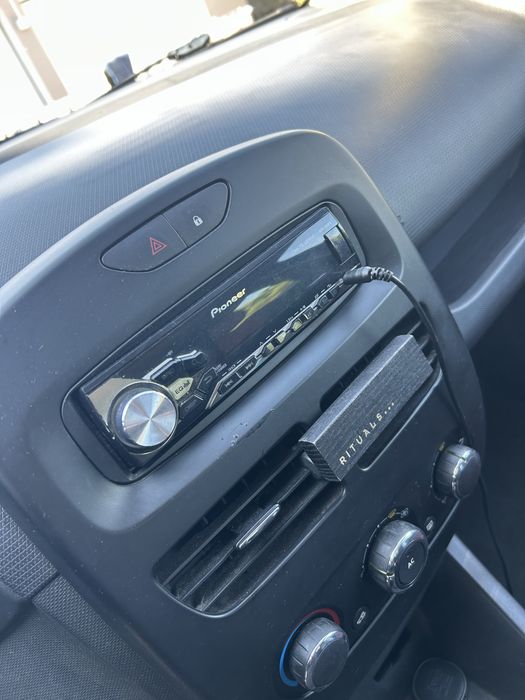 Renault clio 1.5dCi (2014)