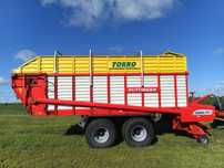 Przyczepa samozbierająca Pottinger Torro 5100 Jumbo Strautmann Giga