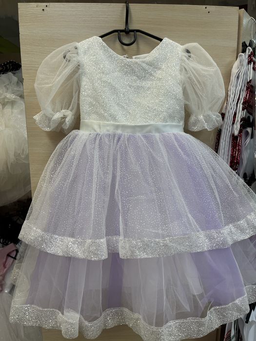 Дитячі святкові сукні