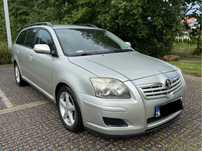 Toyota Avensis 2.0 D4D 126 koni Udokumentowane serwisy