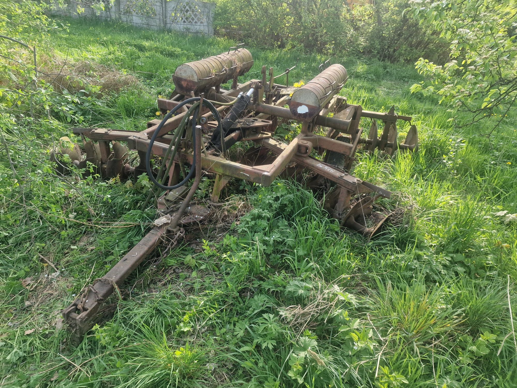 Talerzówka ciągna 3m pług kolczatka