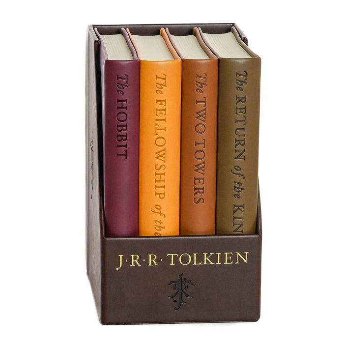 Набір книг Володар перснів та Хоббіт The lord of the rings book set de