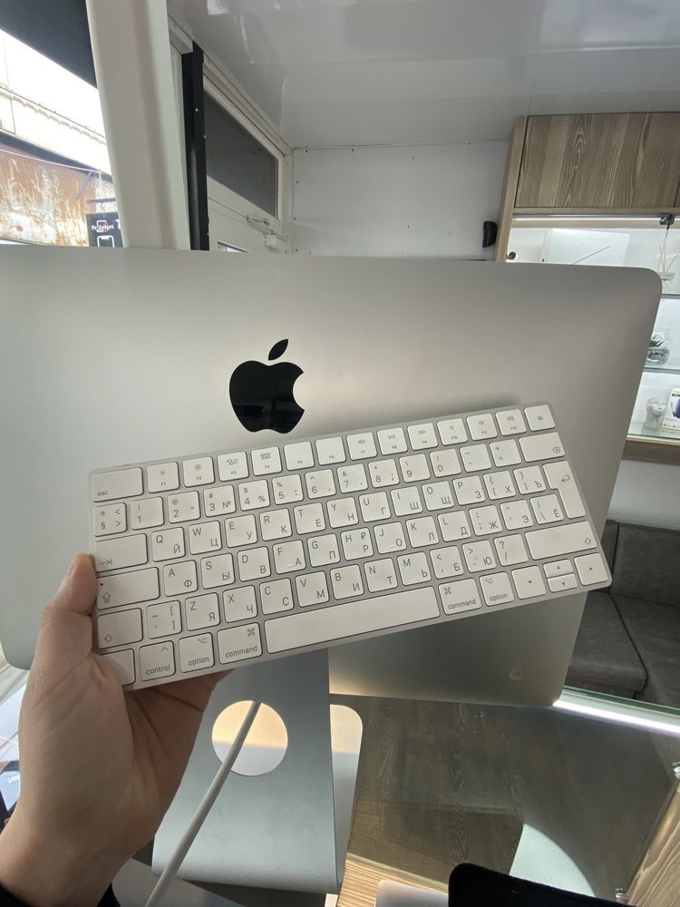 Apple iMac 21.5’ 2015 8/512Gb SSD Silver АйМак/Гарантія від Магазину