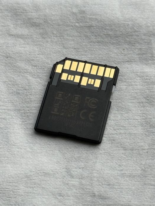 Карта памяти Lexar 512GB Professional 1800x UHS-II SDXC GOLD Series