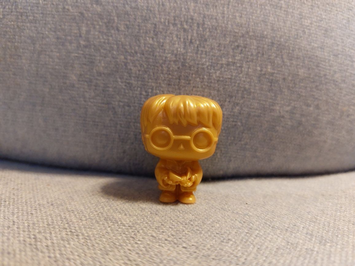 Figurka złoty Harry Potter Quidditch  funko kinder joy Kraków