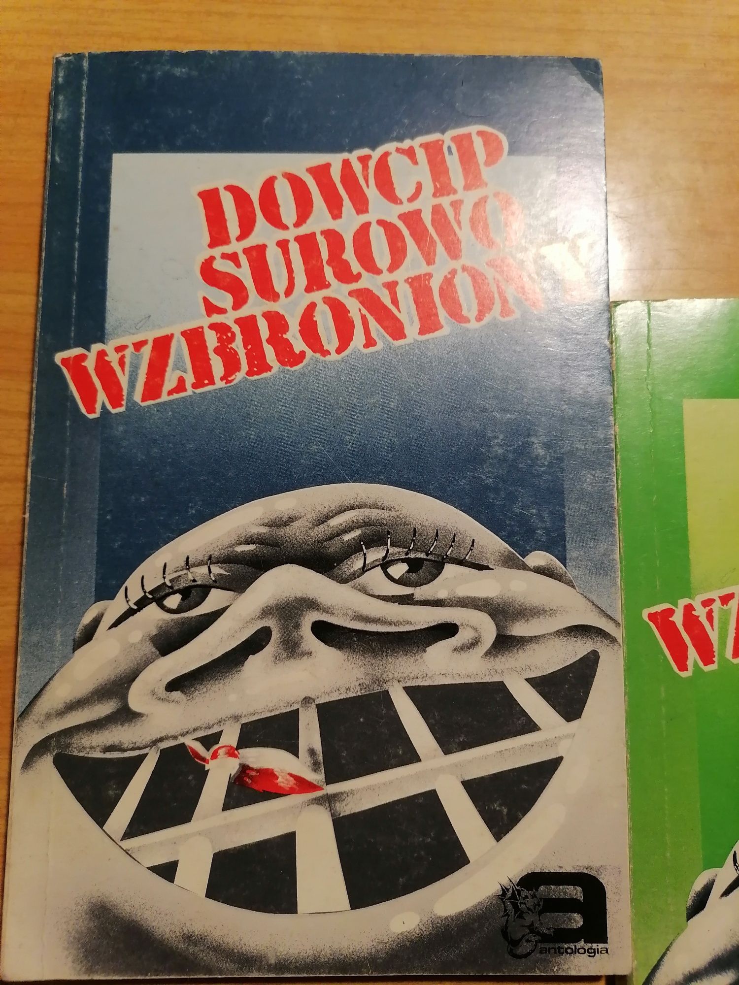 Dowcip surowo wzbroniony, antologia polskiego dowcipu politycznego