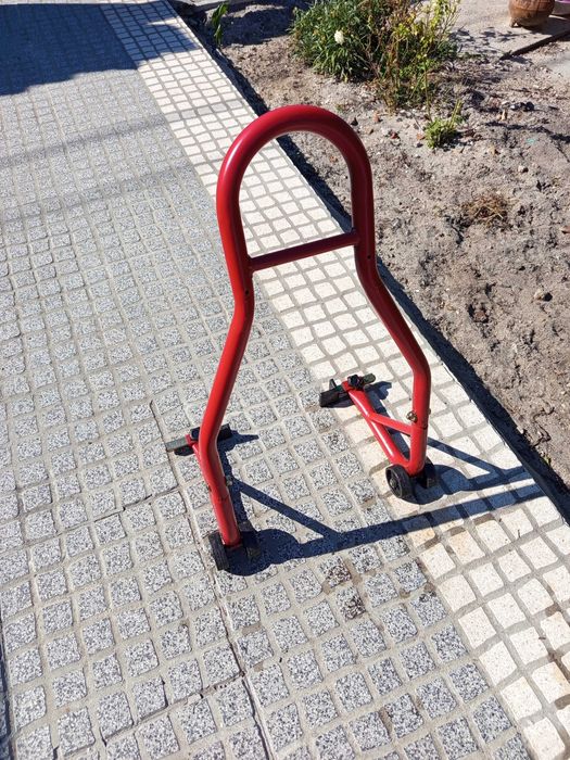 Cavalete universal para moto