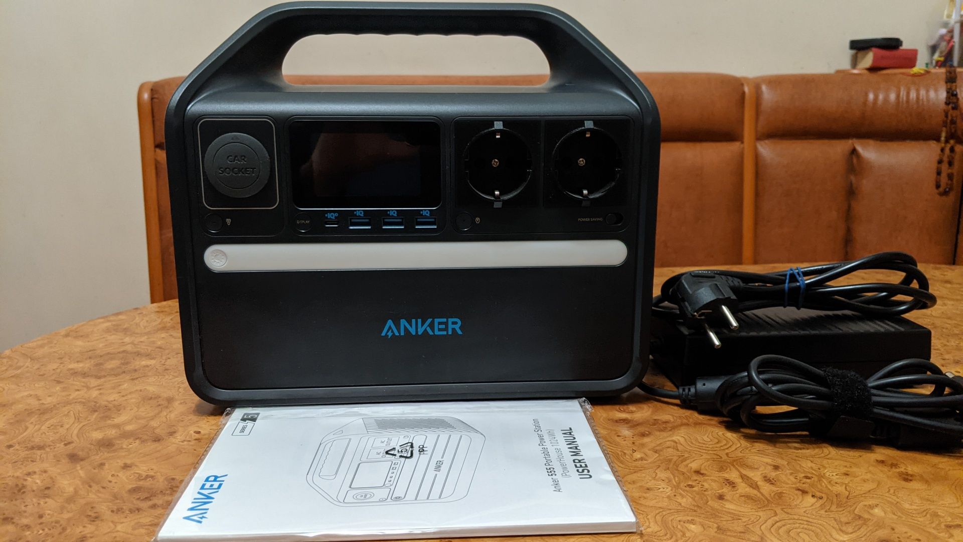 Нова зарядна станція Anker 535 (512Wh)
