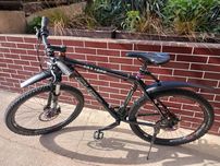 Rower crossowy CULT GRX 1300.