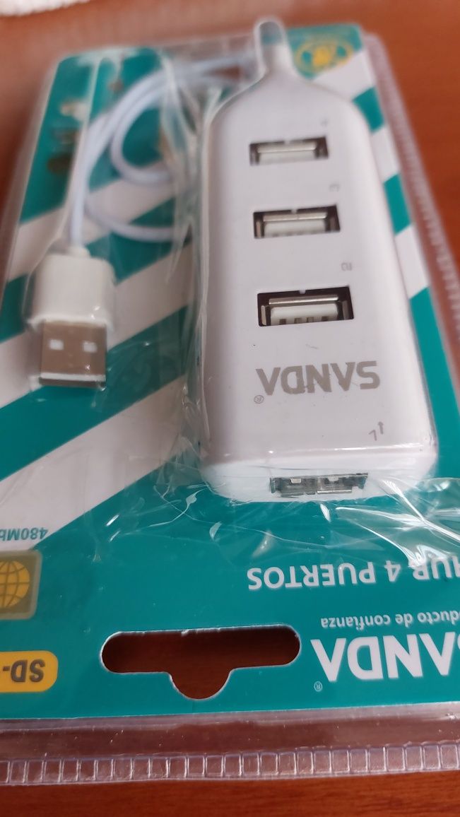 USB tripla  nova