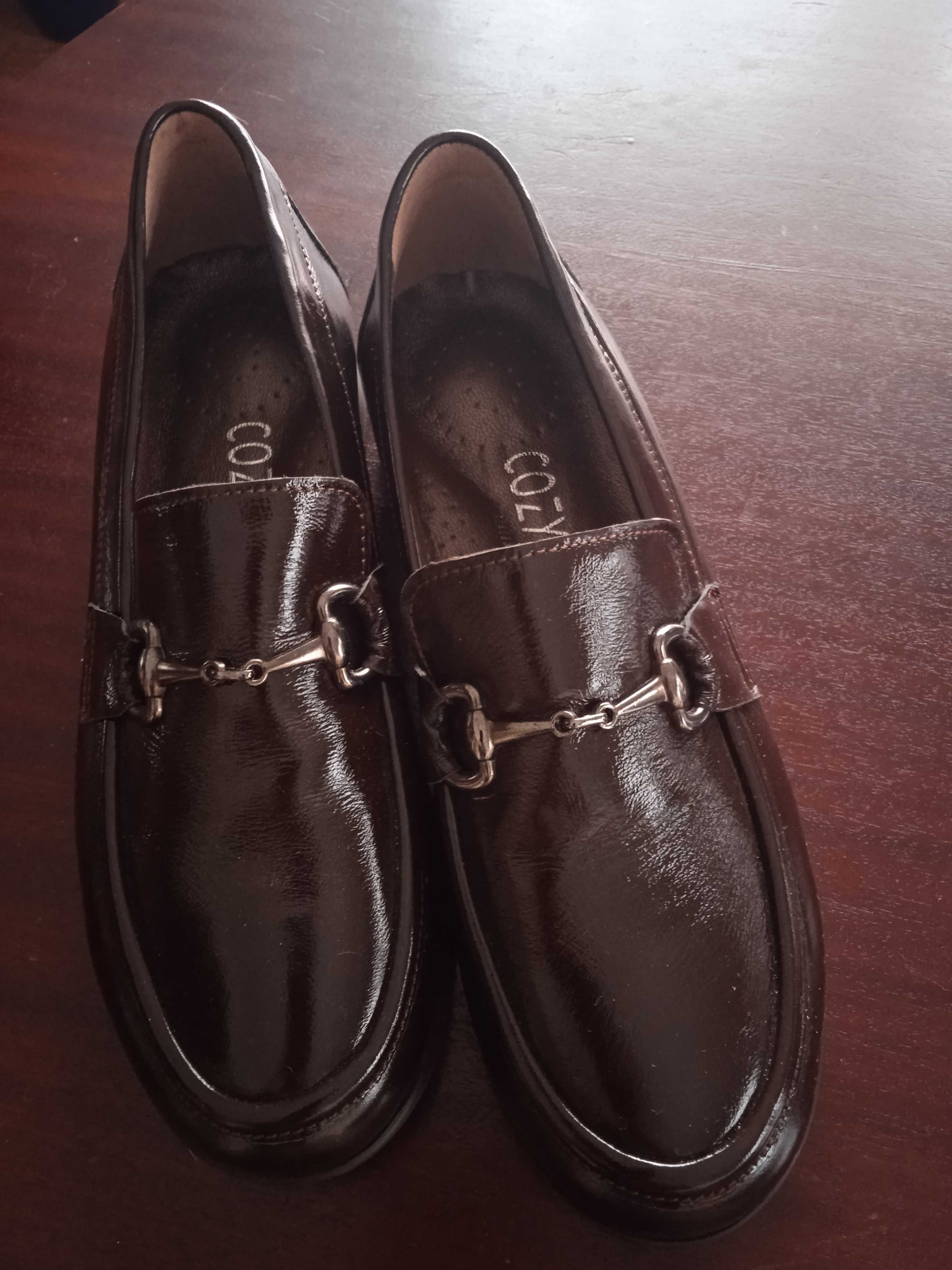 Sapatos mocassins novos 37