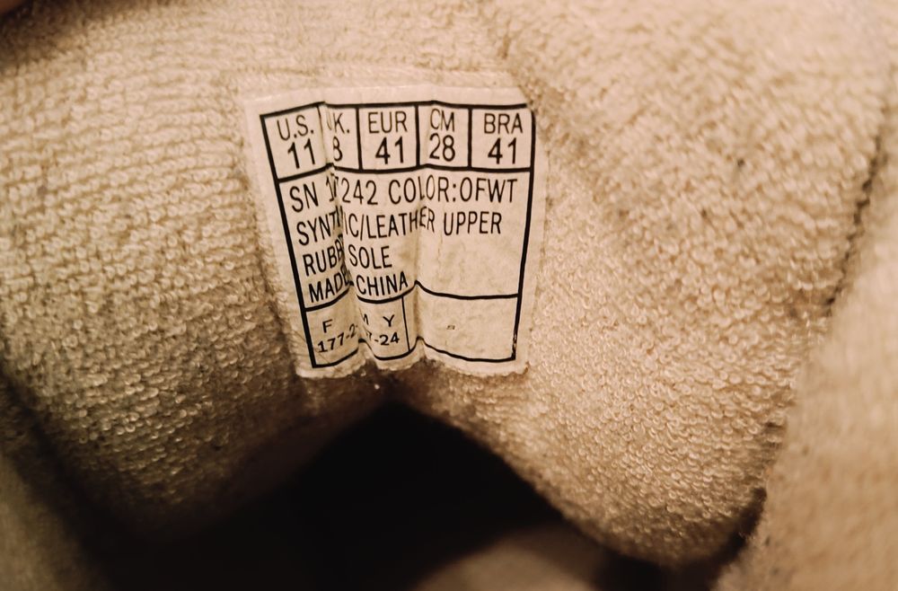 Жіночі черевики Skechers 41 розмір