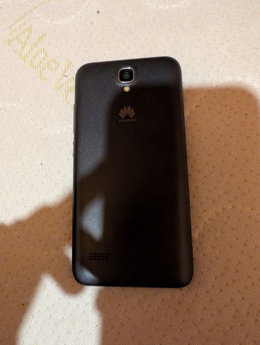 Telefon Huawei Y560