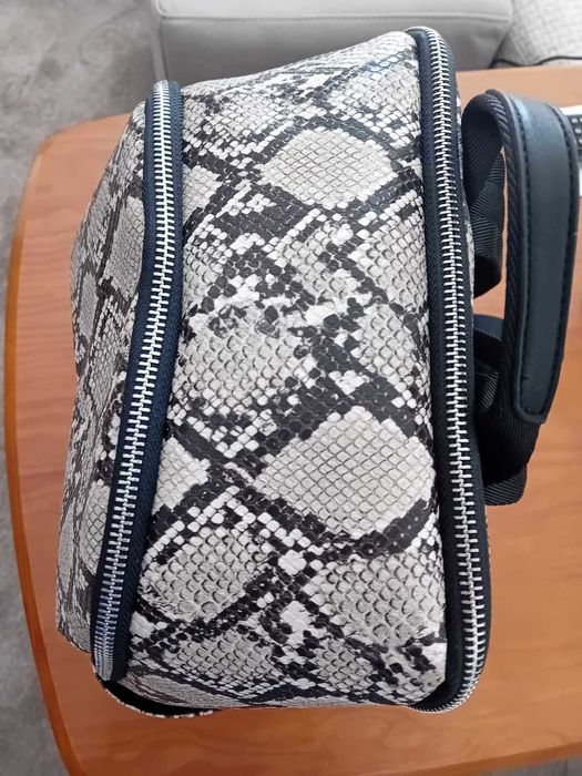 Mochila nova tamanho L Parfois