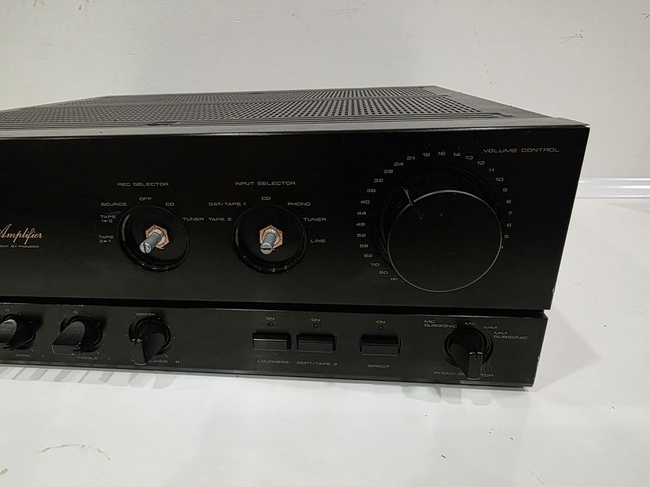 Ceniony wzmacniacz stereo Pioneer A-656.