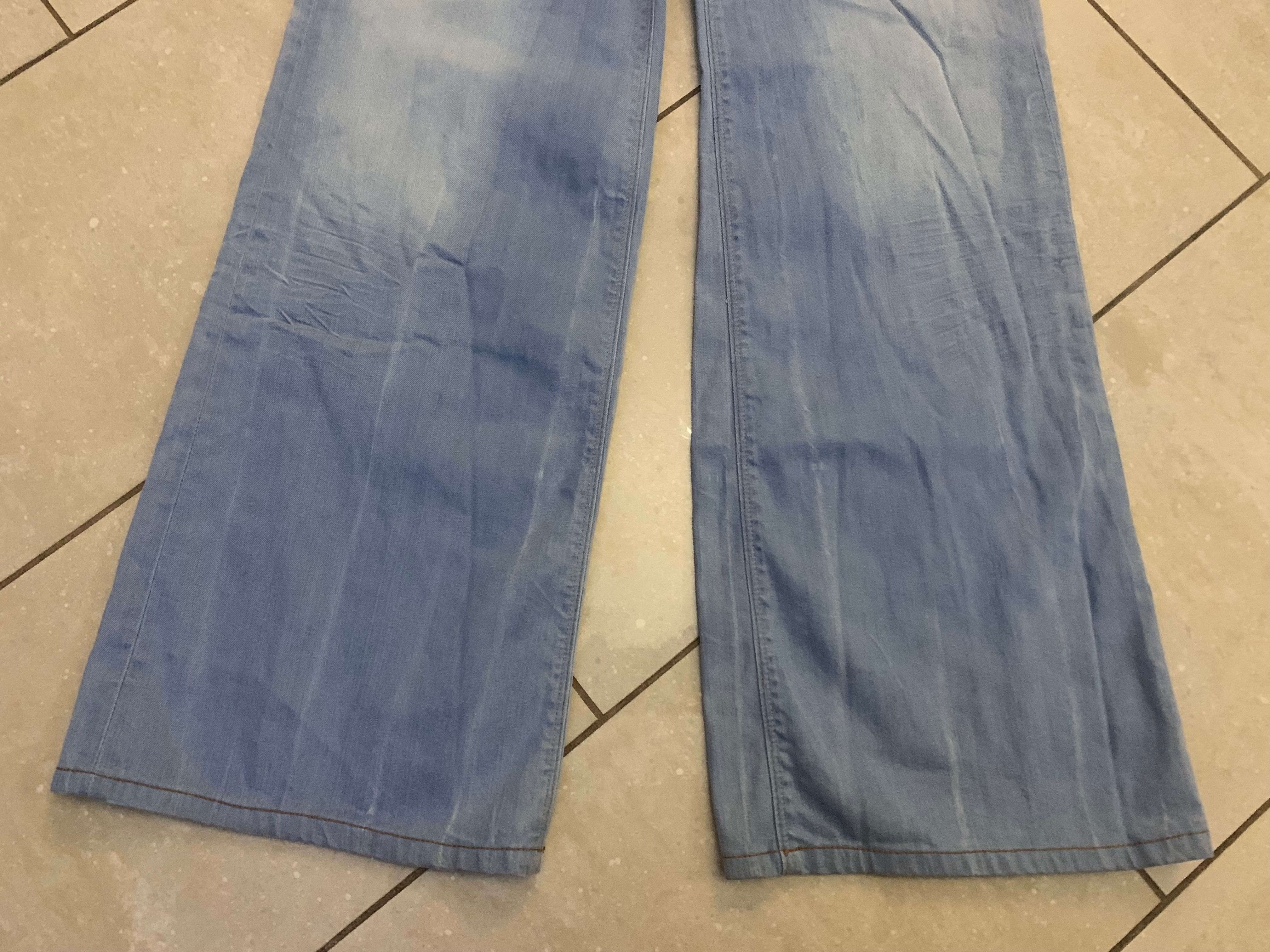 Levi’s 474 Loose Fit spodnie damskie jeans dzwony 30/32 wysoki stan
