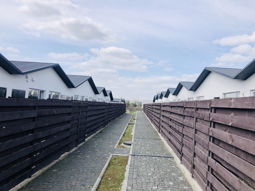 Белогородка  квартира с двориком 10800у,е шара