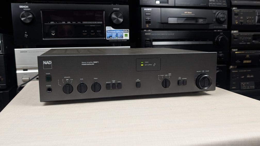 NAD 3240PE Wysokiej klasy zintegrowany wzmacniacz stereo vintage