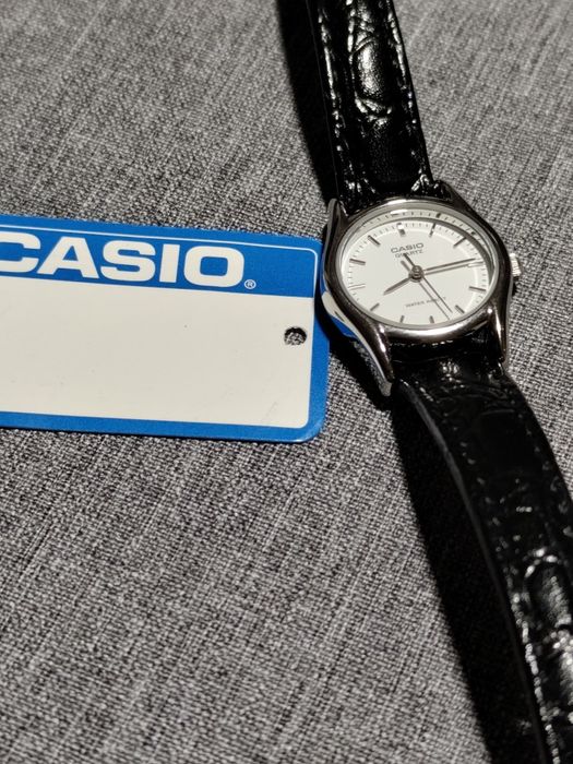 Casio LTP 1094 E