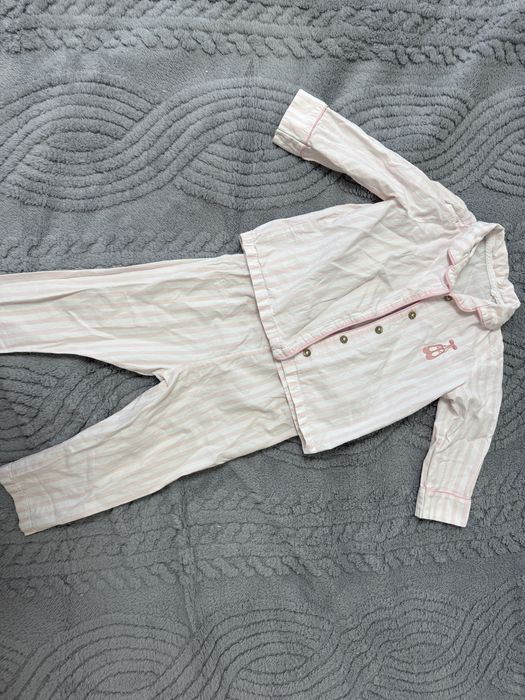 Піжамка для дівчинки в смужку