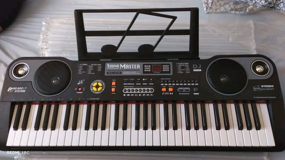 Синтезатор піаніно