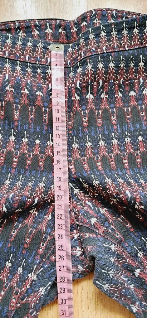 Legginsy wzór wzorzyste