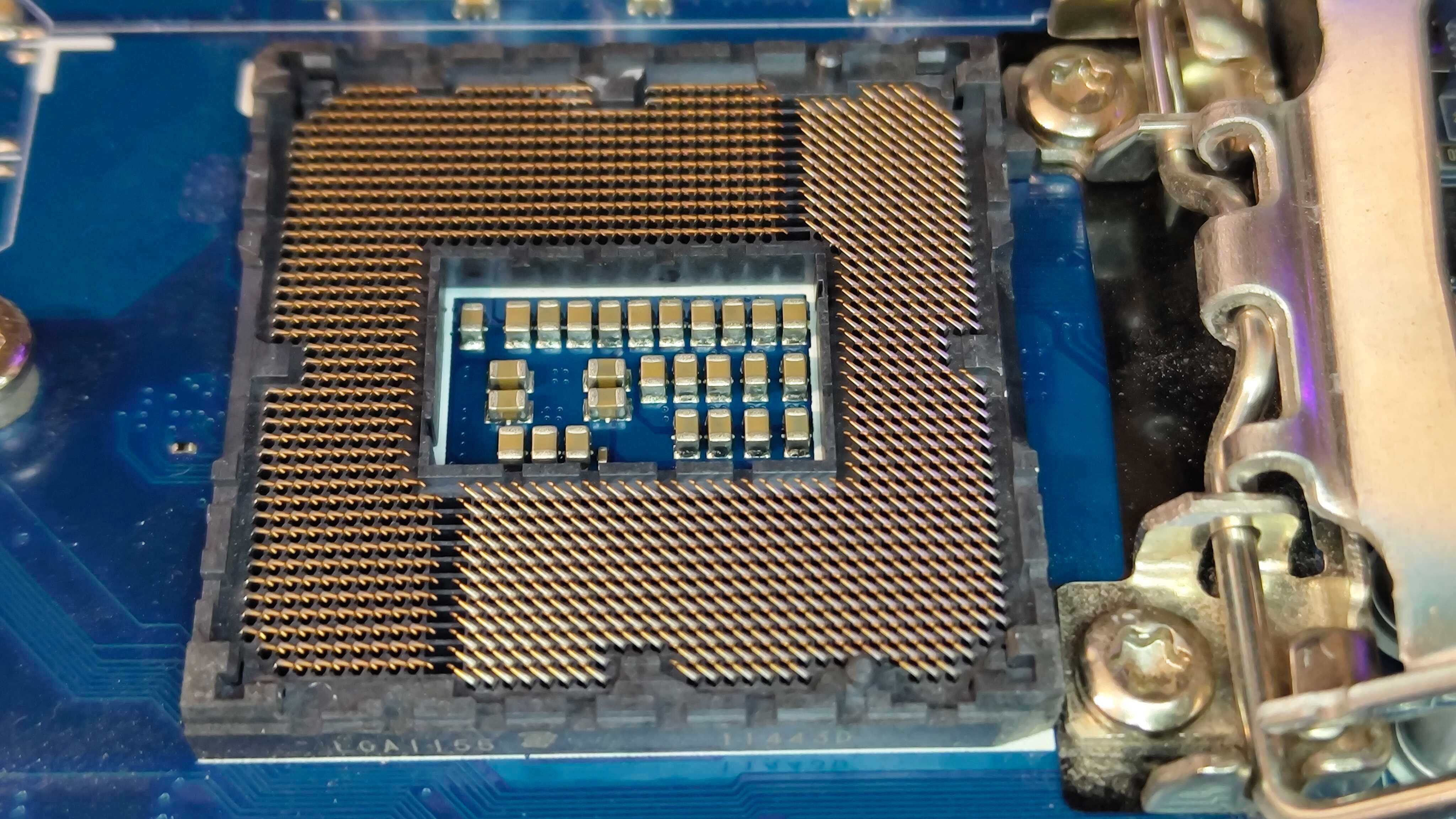 Procesor Intel Core i7-3770 i płyta Mini ITX Intel DH77DF