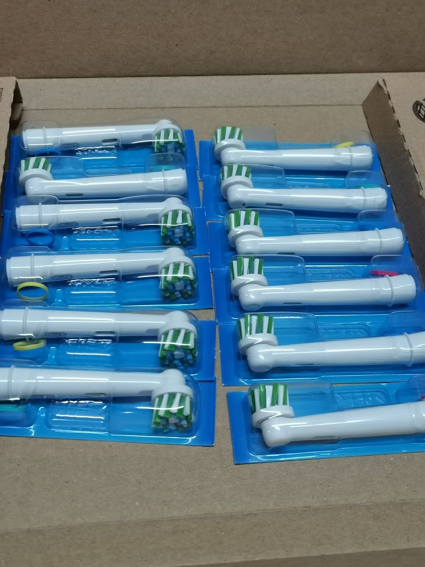 Oral-B Pro CrossAction końcówki do elektrycznej szczoteczki