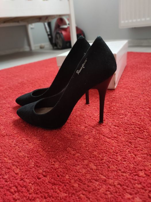 Elegancki szpilki, rozmiar 35