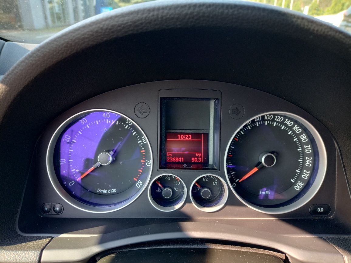 VW Golf  V GTI DSG Zadbany