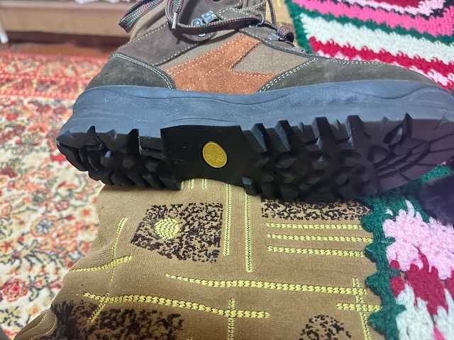 черевики чоловічі