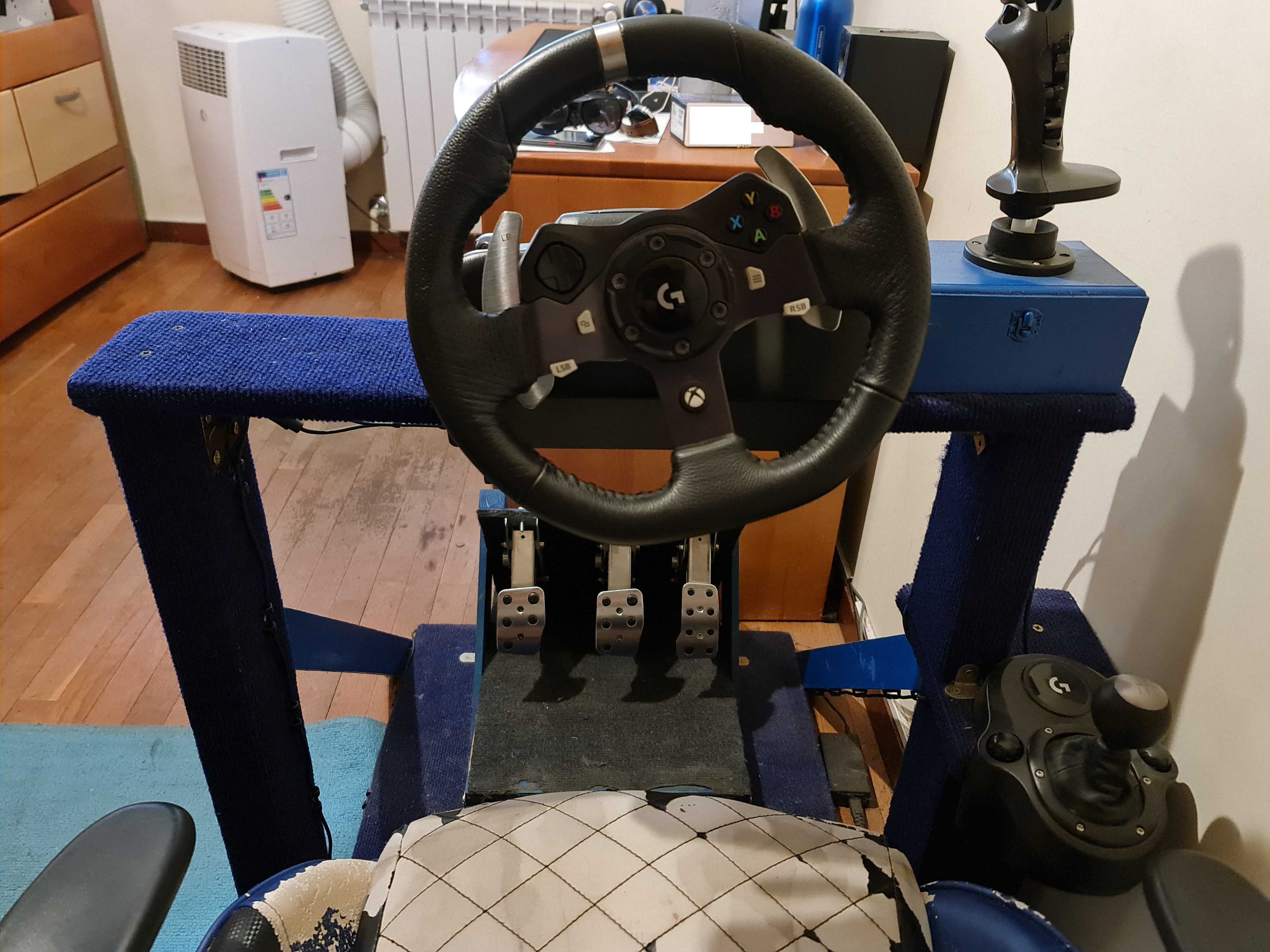 Cockpit de Simulação de Corridas em Madeira (sem volante+pedais)