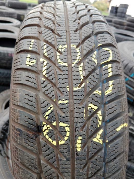 Opona używana zimowa 175/65R14 Goodride Snowmaster SW608 1szt.
