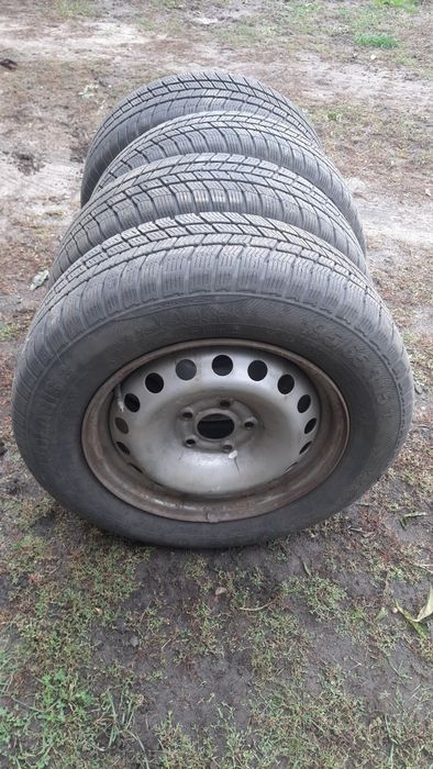 Резина зимняя 195×65×r15