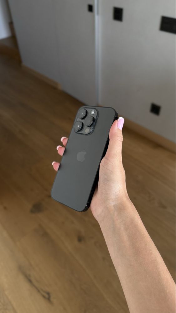 14 pro iphone 512g,  працює