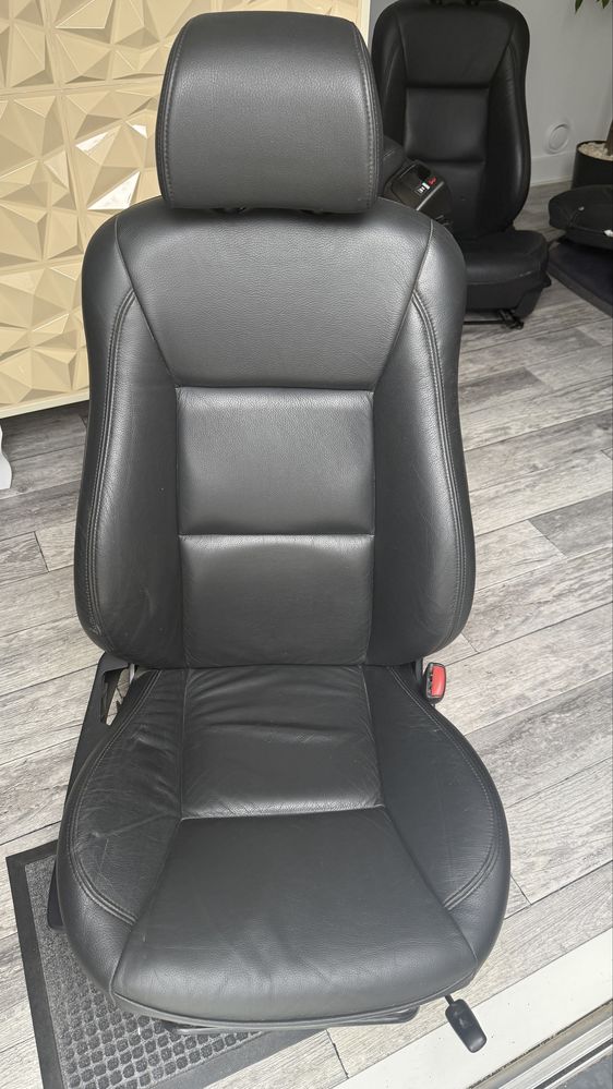 Saab 9-5 95 aero fotel kanapa wnetrze fotele skora fotel kierowcy