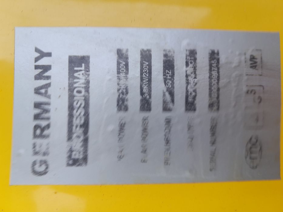 Agregat prądotwórczy 7.2/ 3.8 kW OKAZJA 230/ 400V