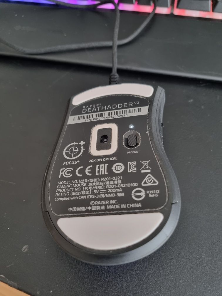 Rato Óptico Razer DeathAdder v2 preto