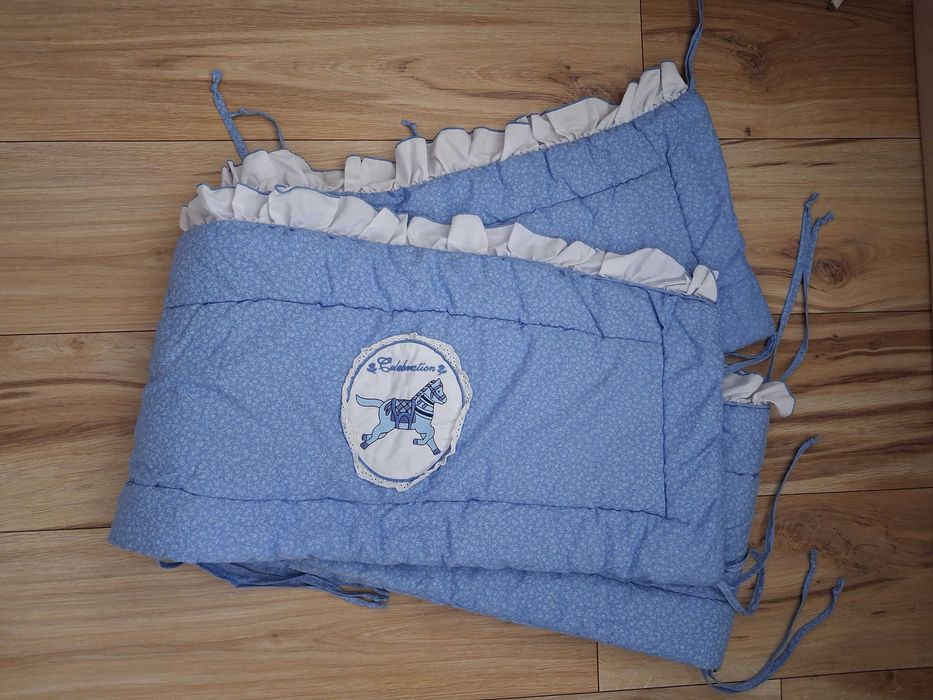 Ochraniacz na łóżeczko