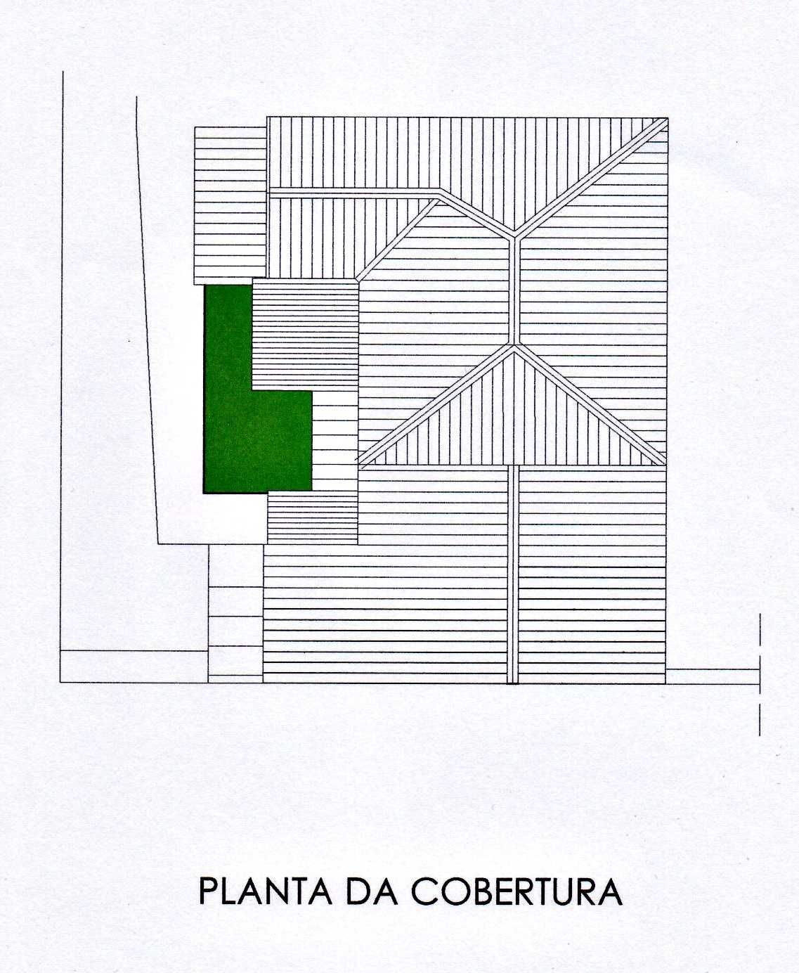 Terreno com casa sobrada