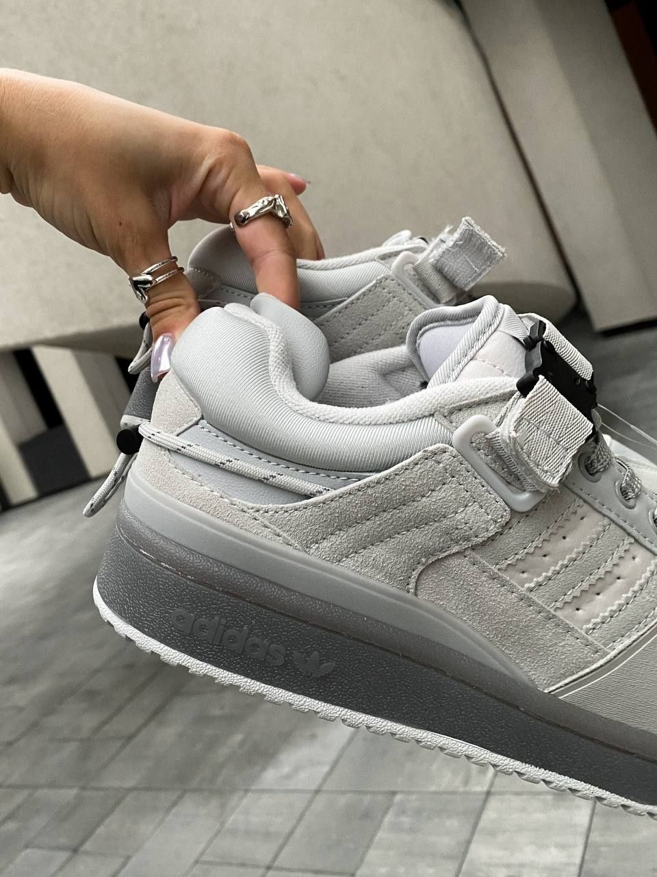 Жіночі кросівки Adidas Forum low  Bad Bunny Grey р36-45