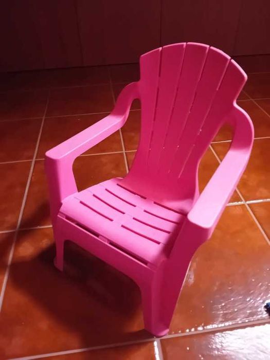 Cadeira infantil Oferta de crocs rosa