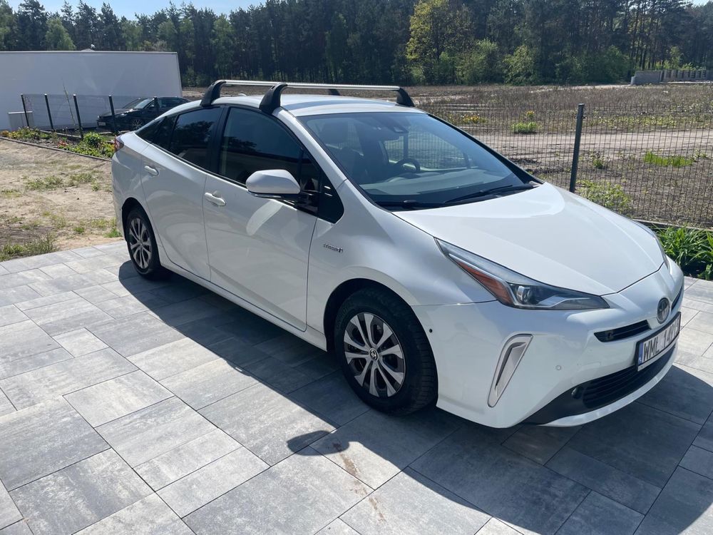 Toyota Prius IV 2019 4x4